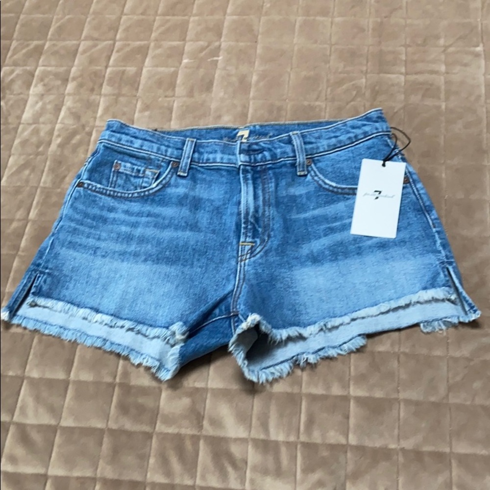 Seven for all mankind shorts